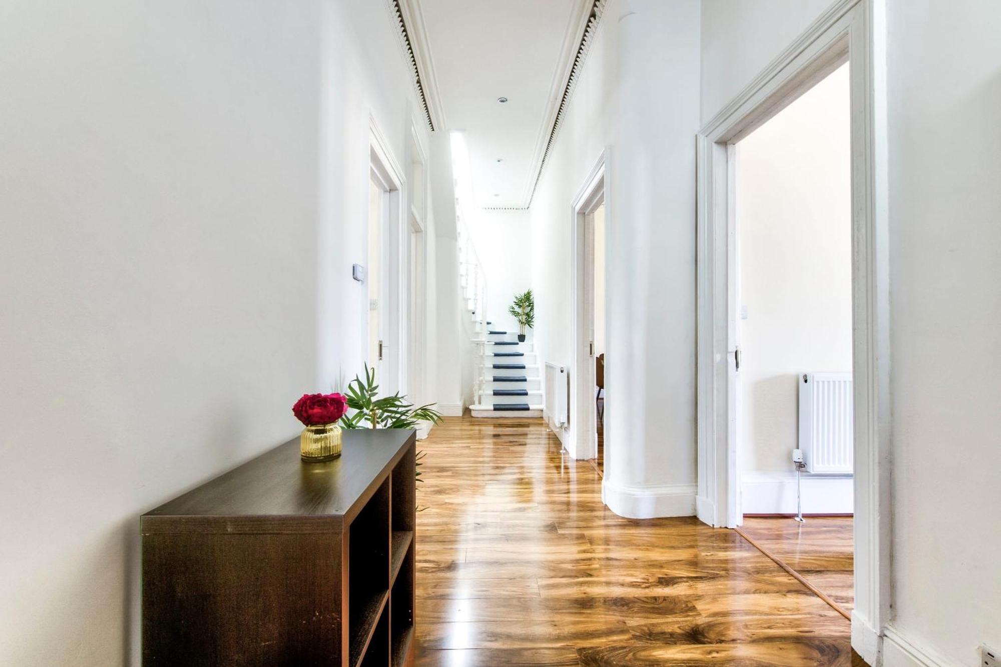 Stunning 5 Bedroom Apt, Close To City Centre, Sec, Hydro And Motorway Glasgow Ngoại thất bức ảnh
