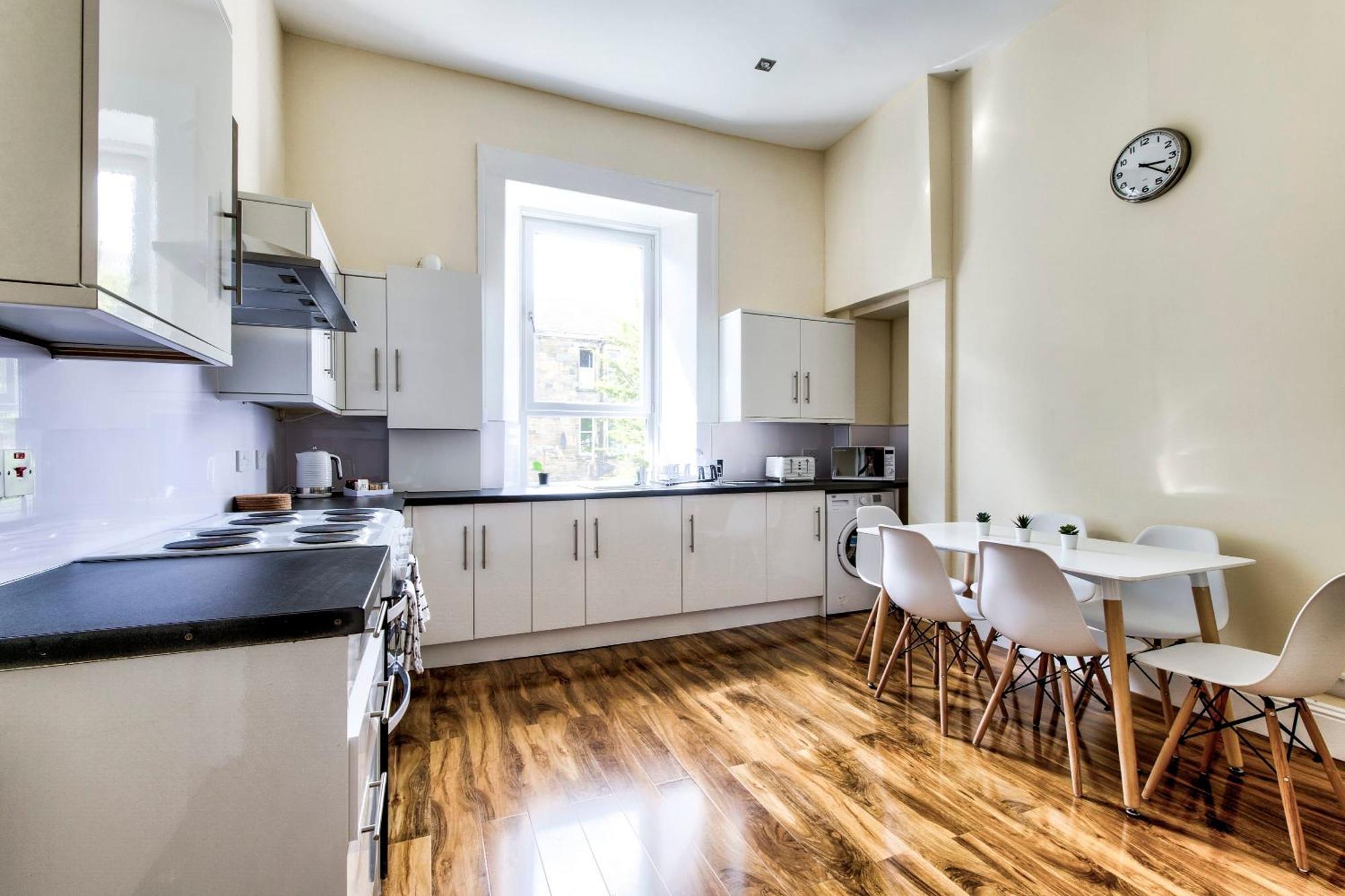 Stunning 5 Bedroom Apt, Close To City Centre, Sec, Hydro And Motorway Glasgow Ngoại thất bức ảnh
