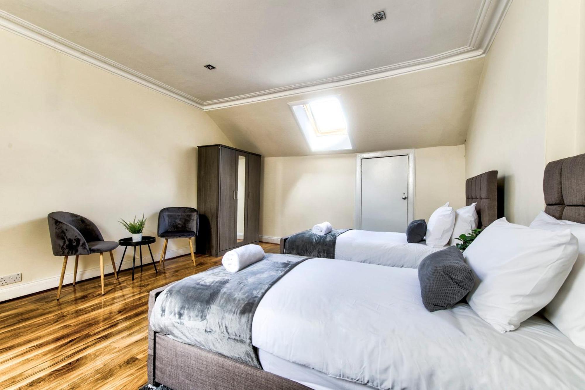 Stunning 5 Bedroom Apt, Close To City Centre, Sec, Hydro And Motorway Glasgow Ngoại thất bức ảnh