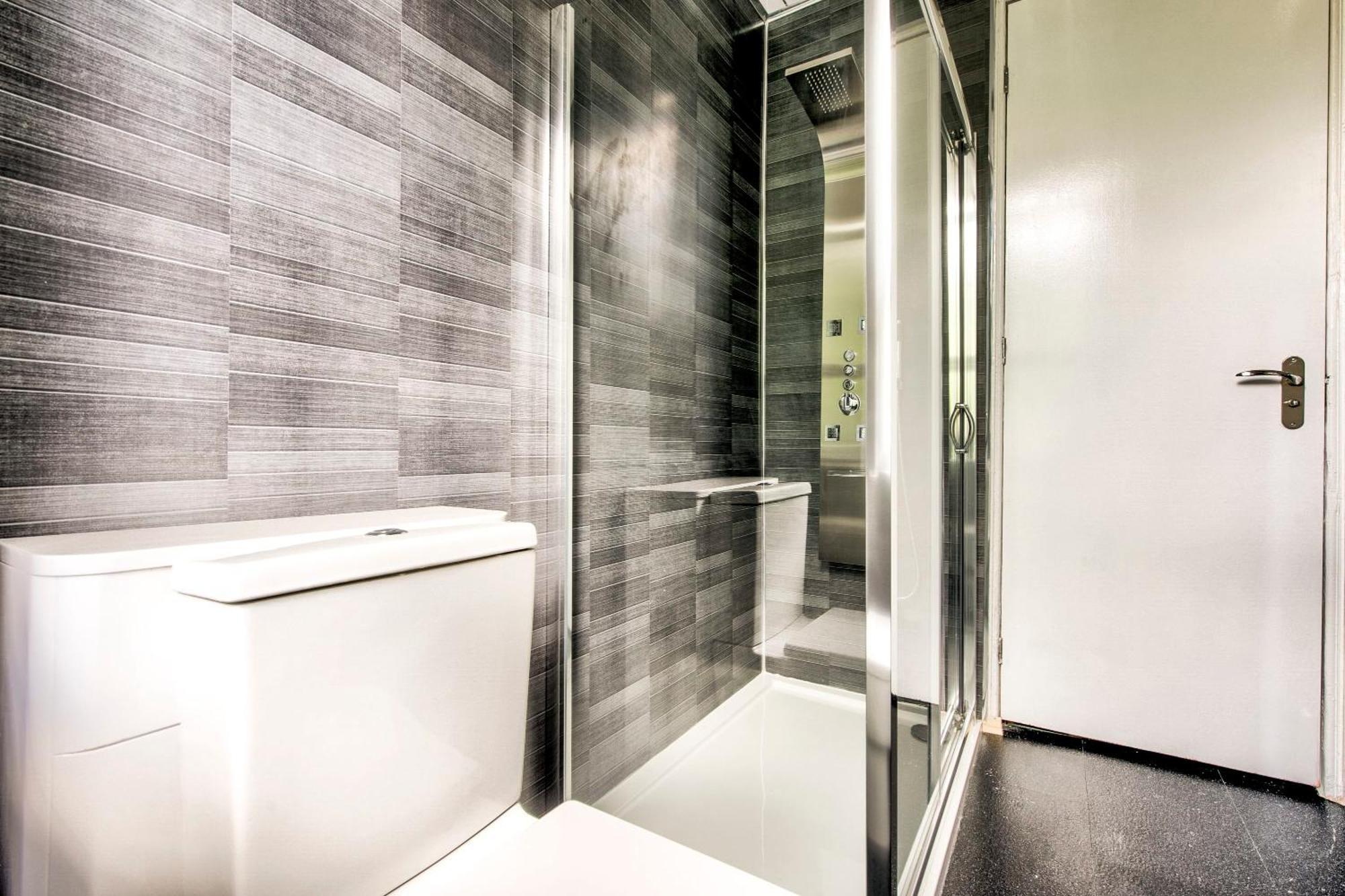 Stunning 5 Bedroom Apt, Close To City Centre, Sec, Hydro And Motorway Glasgow Ngoại thất bức ảnh
